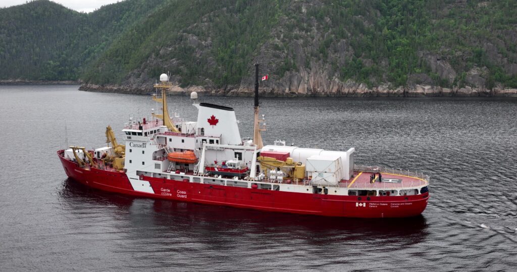 Des scientifiques du Canada, des communautés inuites et de l&rsquo;international partent en expédition conjointe à bord du brise-glace scientifiques NGCC Amundsen